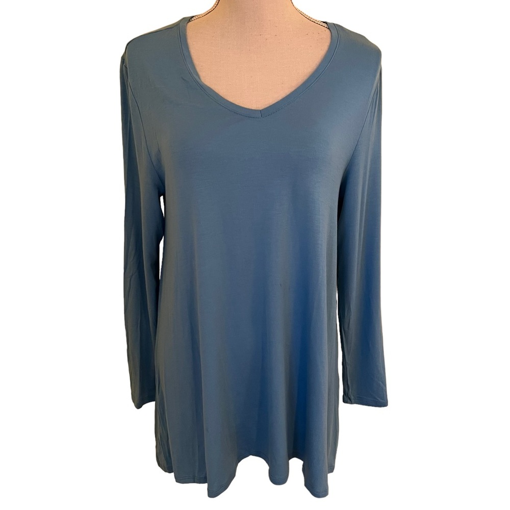 Chico's Blue "Ultimate Tee" 1(M/8)